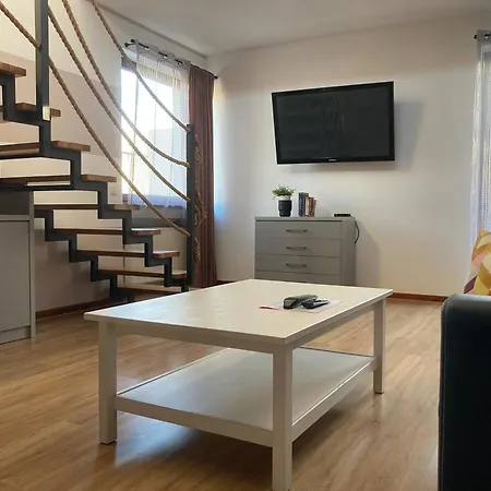 A4 Luxury Apartament *