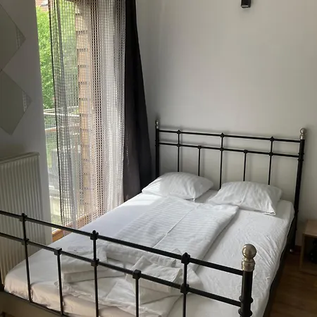 A4 Luxury Apartment